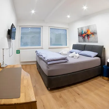 아파트 S-rooms Zimmervermietung 3,4 *