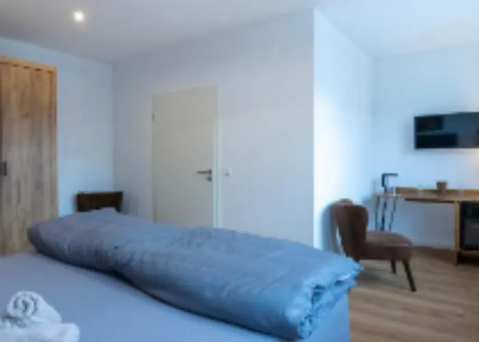 S-rooms Zimmervermietung 3,4 Lejlighed Sundern